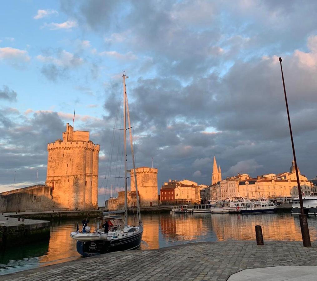 Nuits Oceanes A La Rochelle Avec Parking Privatif Leilighet Eksteriør bilde